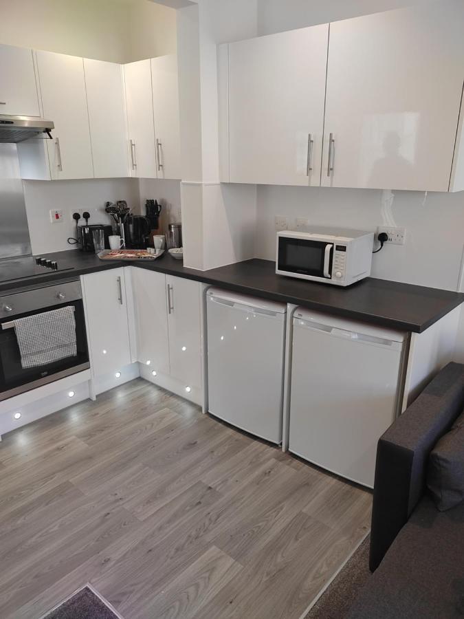 Top Quality Modern Southsea Garden Apartment Sleeps 4 People Portsmouth Exteriér fotografie