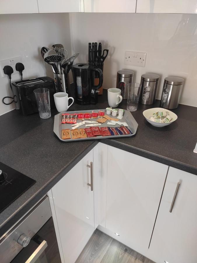 Top Quality Modern Southsea Garden Apartment Sleeps 4 People Portsmouth Exteriér fotografie