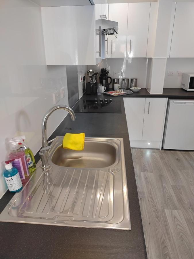 Top Quality Modern Southsea Garden Apartment Sleeps 4 People Portsmouth Exteriér fotografie